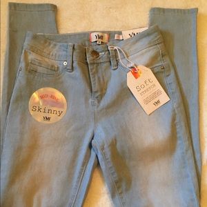 Mid rise jeans